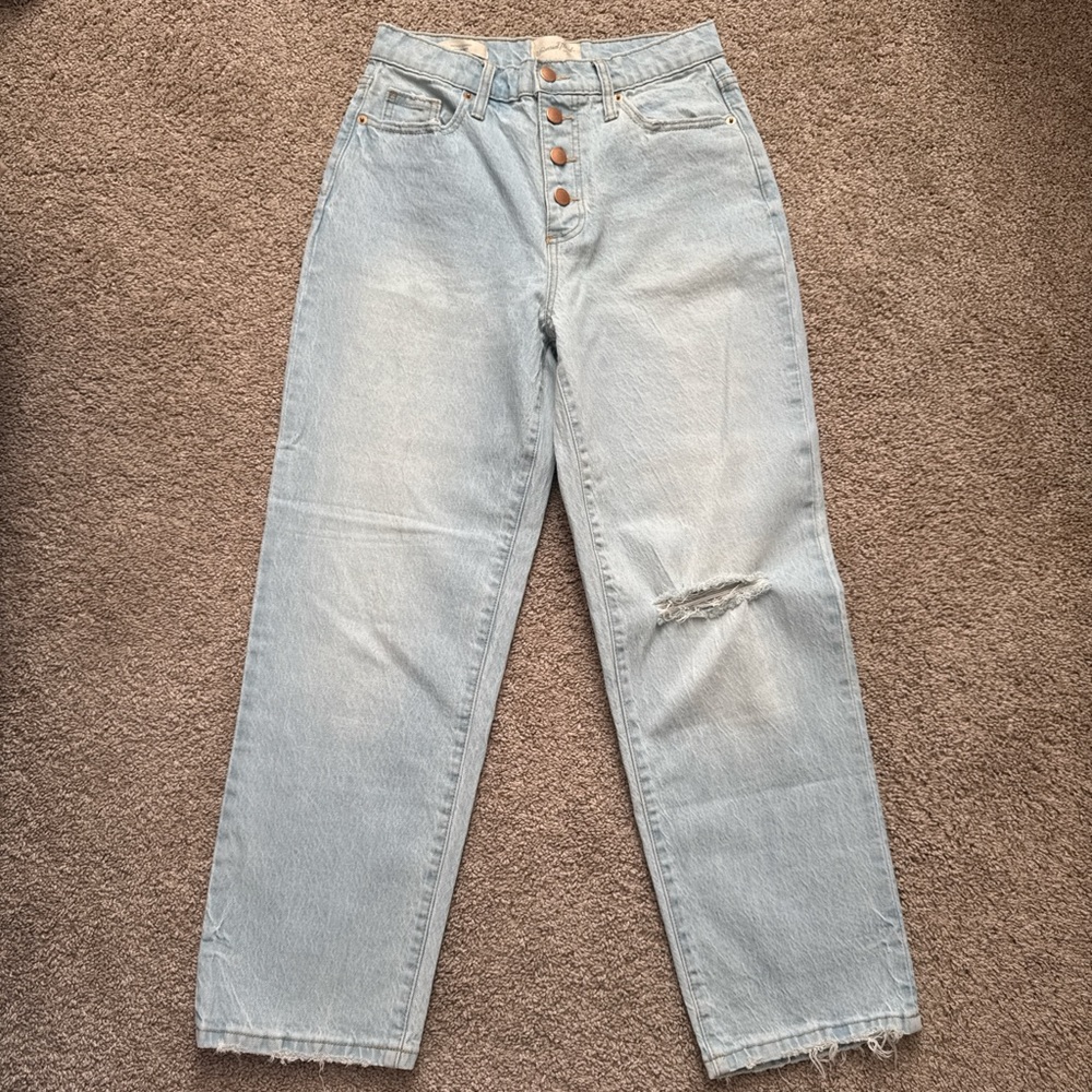 Universal Thread jeans - Picture 2 of 5